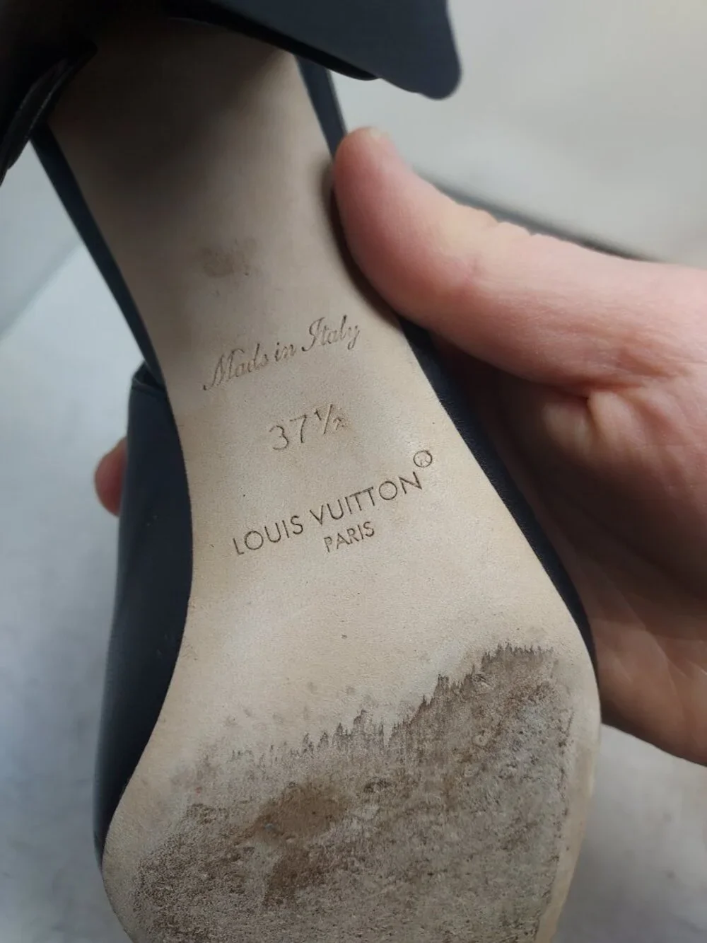 Louis Vuitton LV Logo Black Shake Slingback Pump